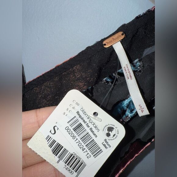 Free People womens Tied To You Tank in Dark Combo Sheer Velvet Burnout S NWT - Picture 6 of 9